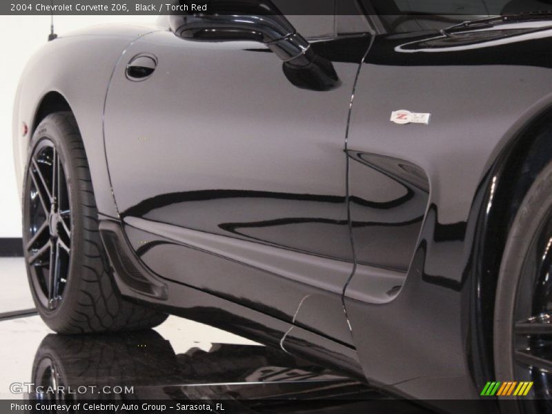 Black / Torch Red 2004 Chevrolet Corvette Z06