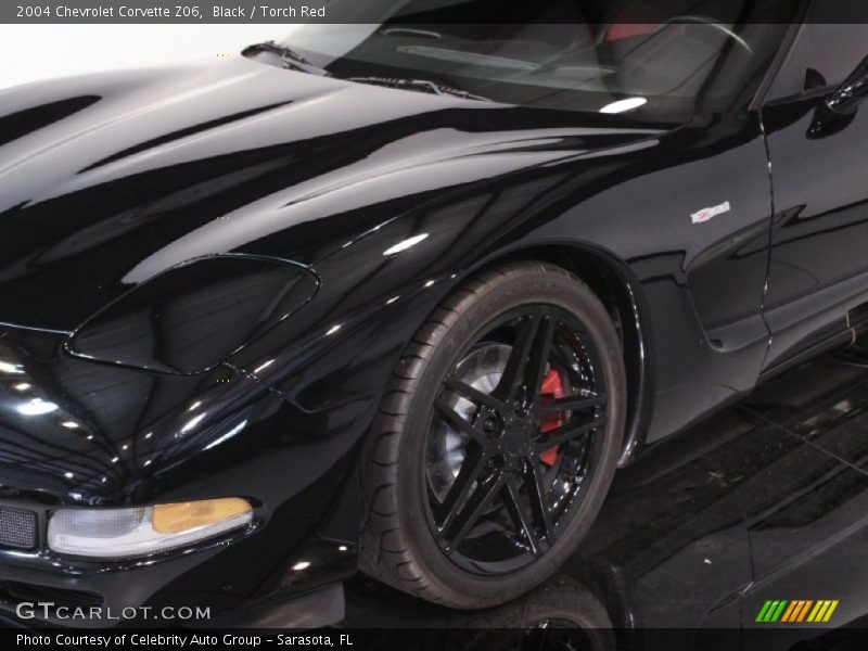 Black / Torch Red 2004 Chevrolet Corvette Z06