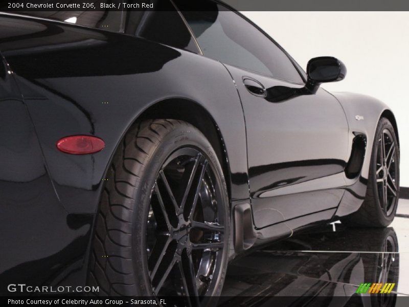 Black / Torch Red 2004 Chevrolet Corvette Z06