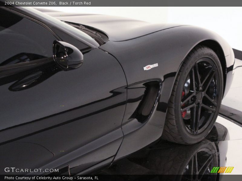Black / Torch Red 2004 Chevrolet Corvette Z06