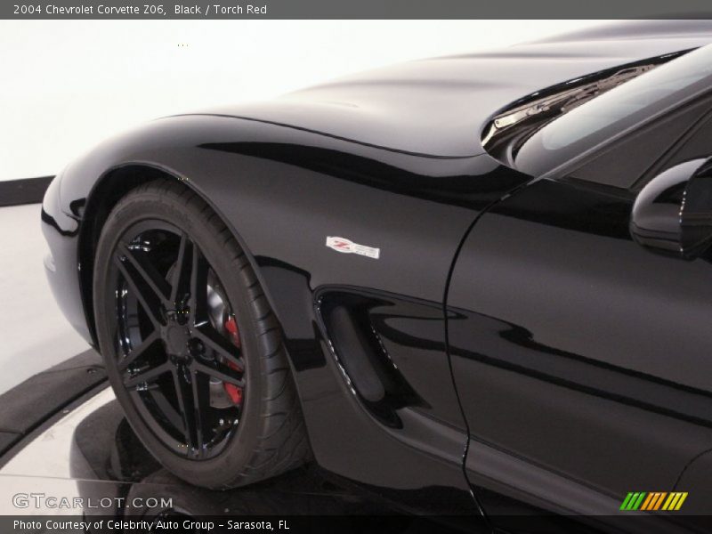 Black / Torch Red 2004 Chevrolet Corvette Z06