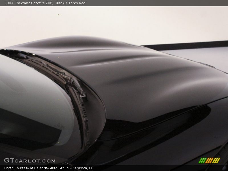 Black / Torch Red 2004 Chevrolet Corvette Z06