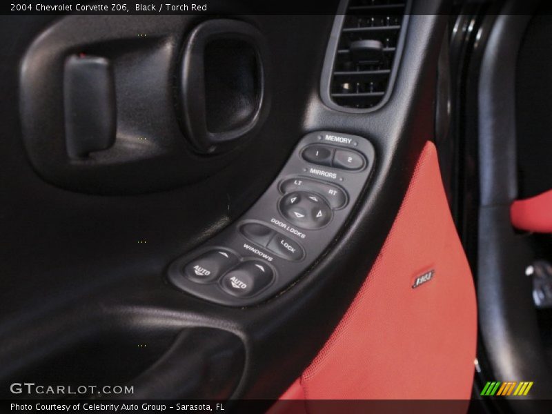 Black / Torch Red 2004 Chevrolet Corvette Z06