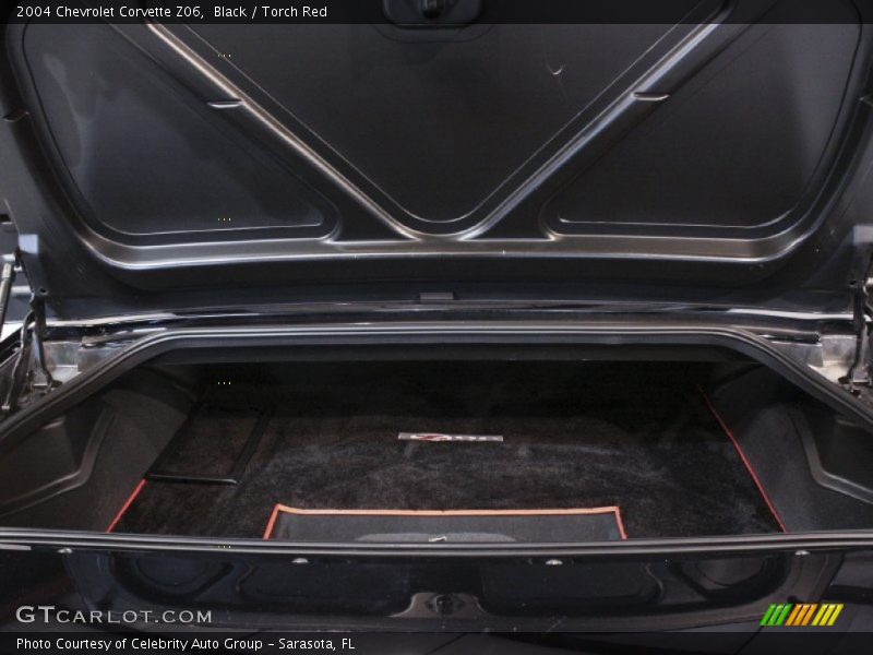 Black / Torch Red 2004 Chevrolet Corvette Z06