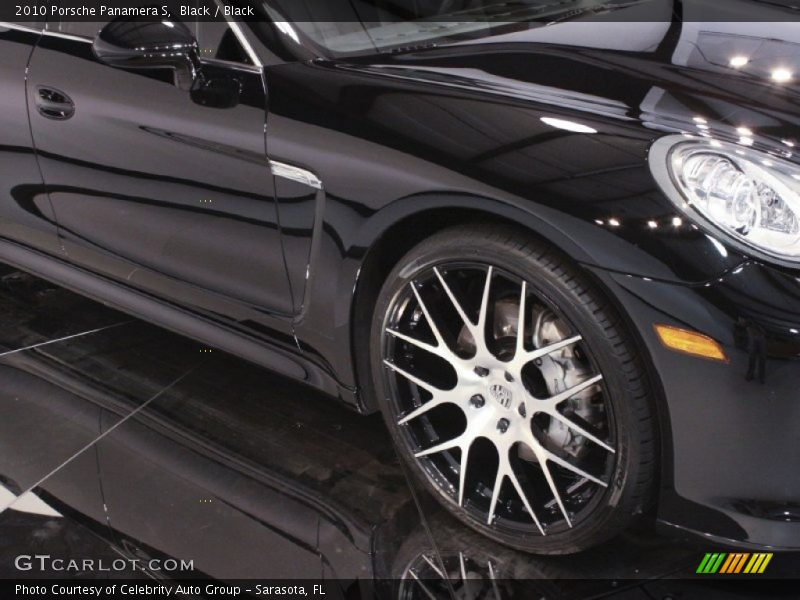 Black / Black 2010 Porsche Panamera S