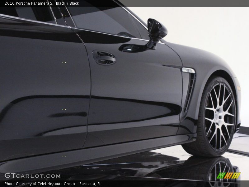 Black / Black 2010 Porsche Panamera S