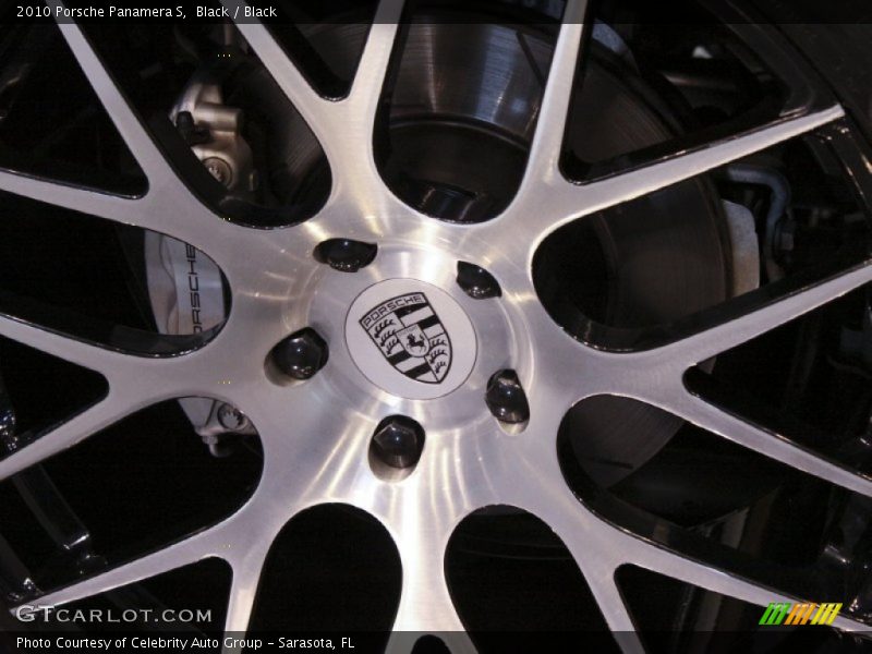 20" RS Spyder Design Alloy Wheel, Close Up - 2010 Porsche Panamera S