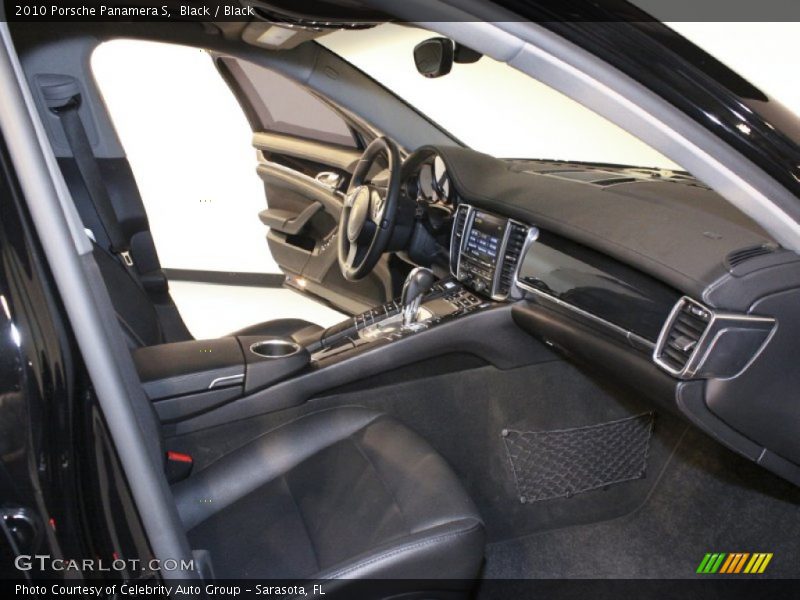 Black / Black 2010 Porsche Panamera S
