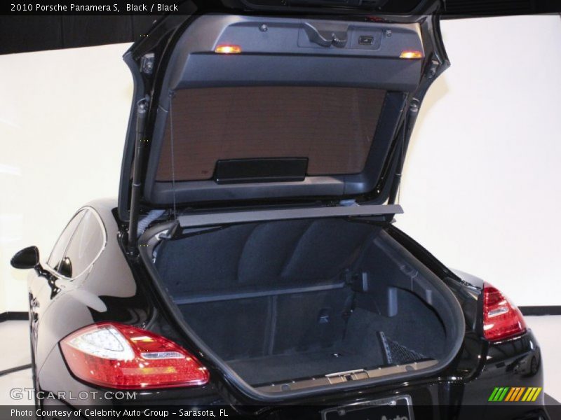 Black / Black 2010 Porsche Panamera S
