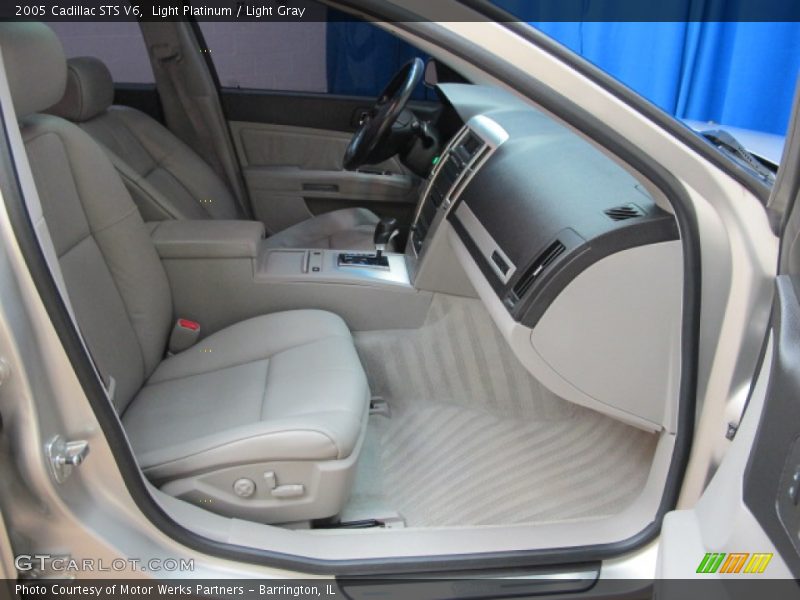 Light Platinum / Light Gray 2005 Cadillac STS V6