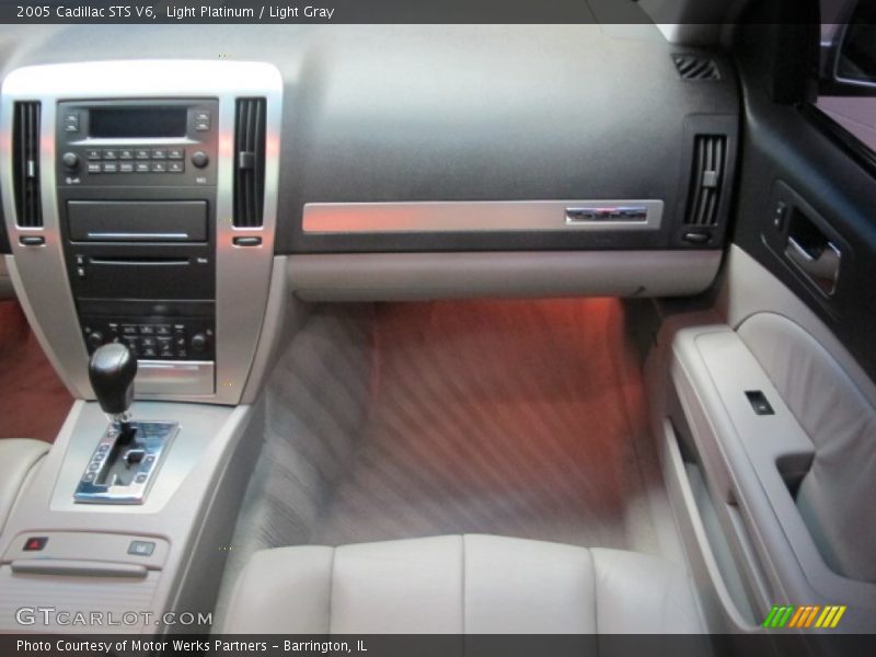 Light Platinum / Light Gray 2005 Cadillac STS V6
