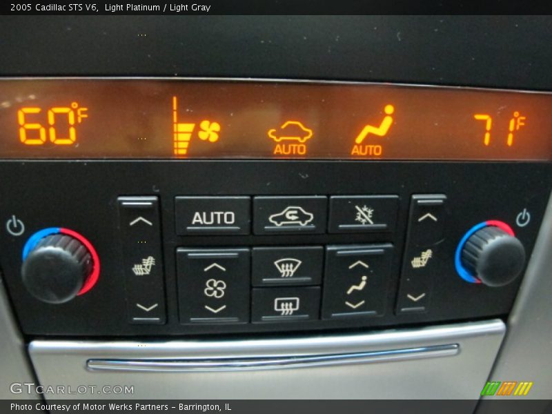 Light Platinum / Light Gray 2005 Cadillac STS V6