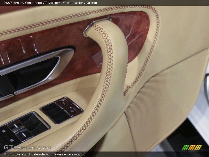 Glacier White / Saffron 2007 Bentley Continental GT Mulliner