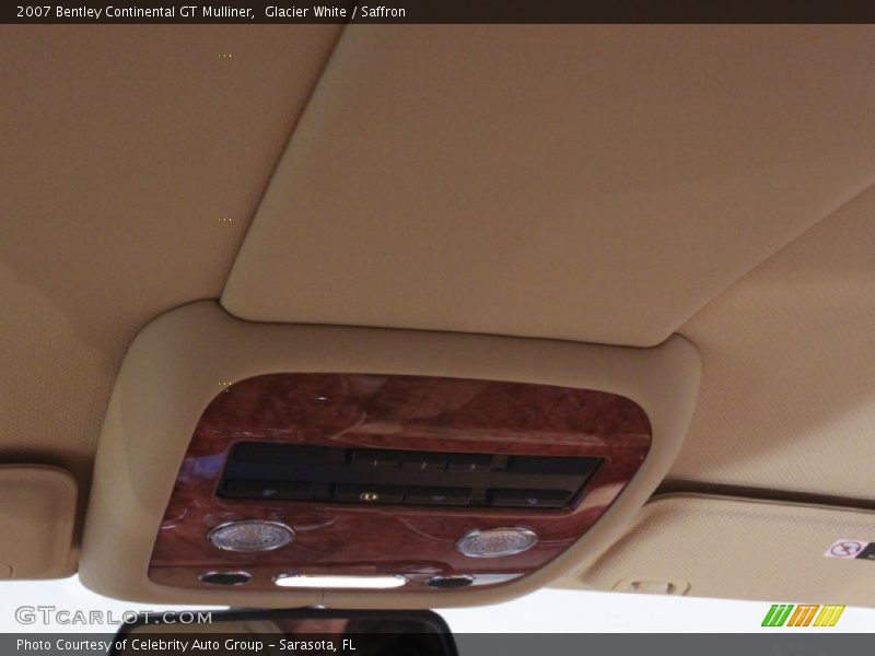 Glacier White / Saffron 2007 Bentley Continental GT Mulliner