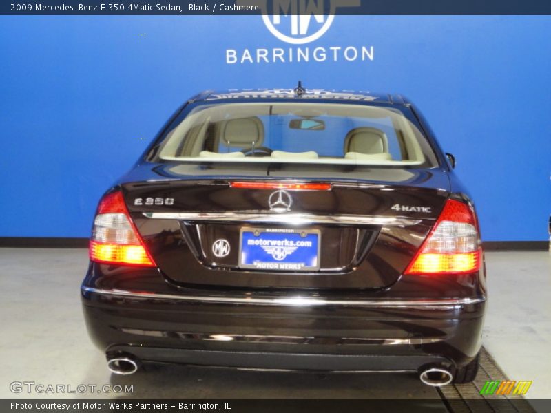 Black / Cashmere 2009 Mercedes-Benz E 350 4Matic Sedan