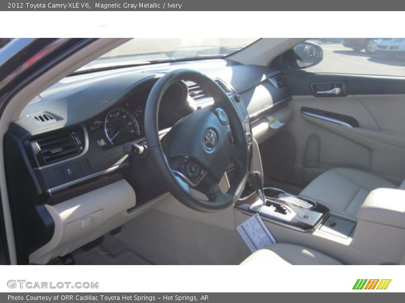 Magnetic Gray Metallic / Ivory 2012 Toyota Camry XLE V6