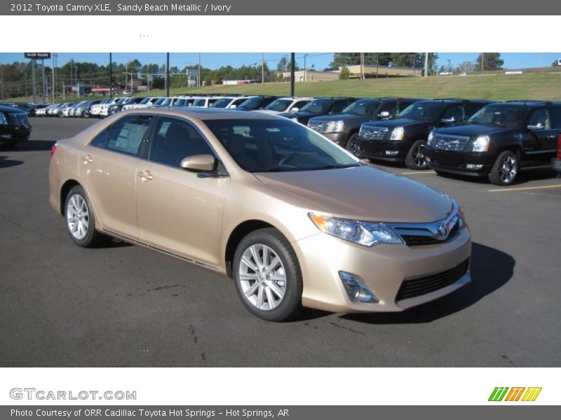 Sandy Beach Metallic / Ivory 2012 Toyota Camry XLE