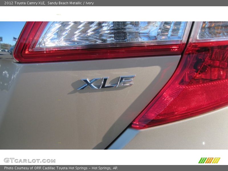 Sandy Beach Metallic / Ivory 2012 Toyota Camry XLE