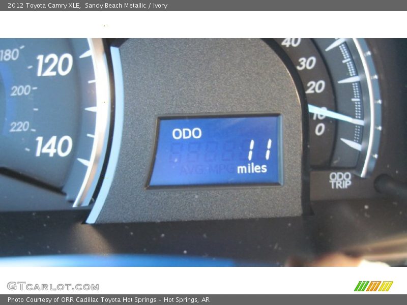 Sandy Beach Metallic / Ivory 2012 Toyota Camry XLE