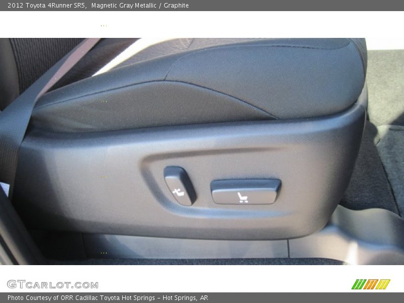 Magnetic Gray Metallic / Graphite 2012 Toyota 4Runner SR5