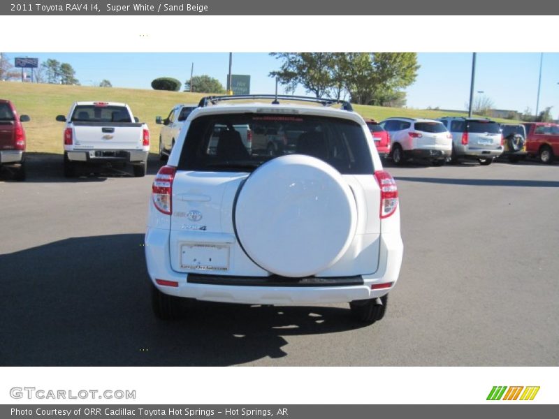 Super White / Sand Beige 2011 Toyota RAV4 I4
