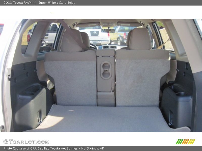 Super White / Sand Beige 2011 Toyota RAV4 I4