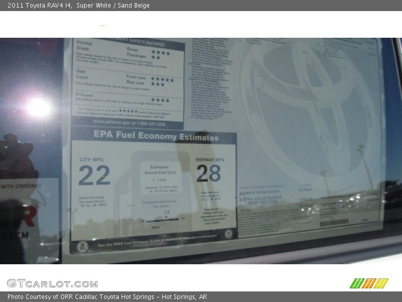 Super White / Sand Beige 2011 Toyota RAV4 I4