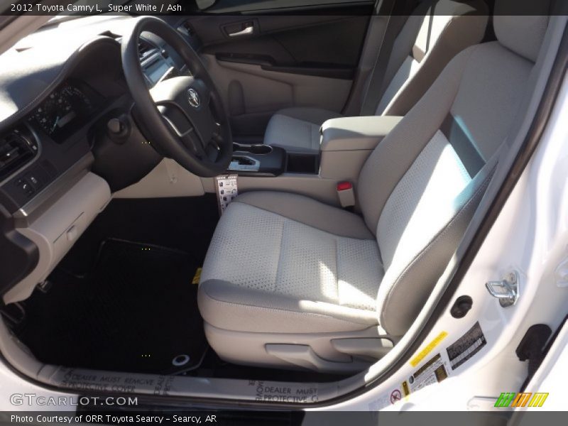 Super White / Ash 2012 Toyota Camry L