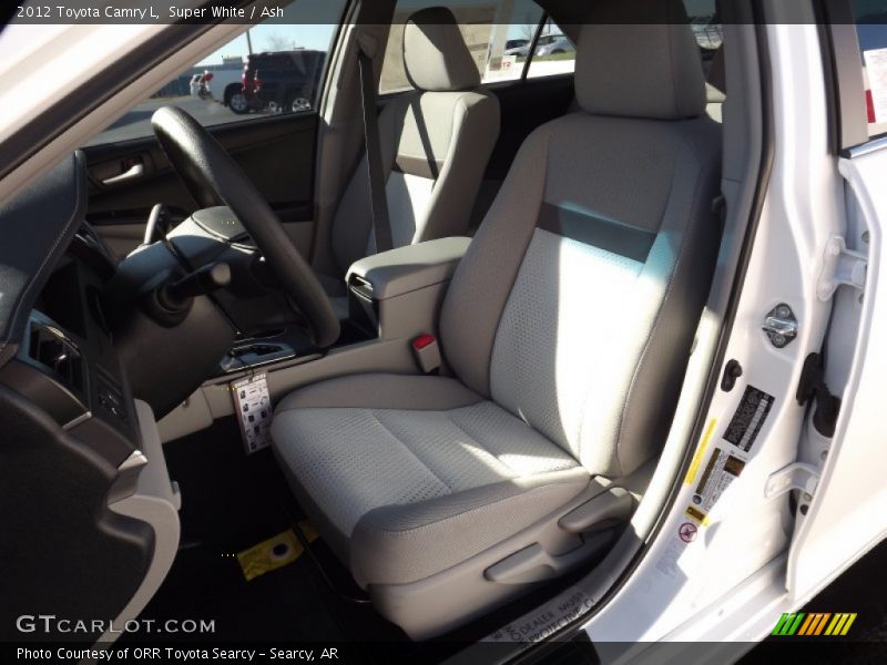 Super White / Ash 2012 Toyota Camry L