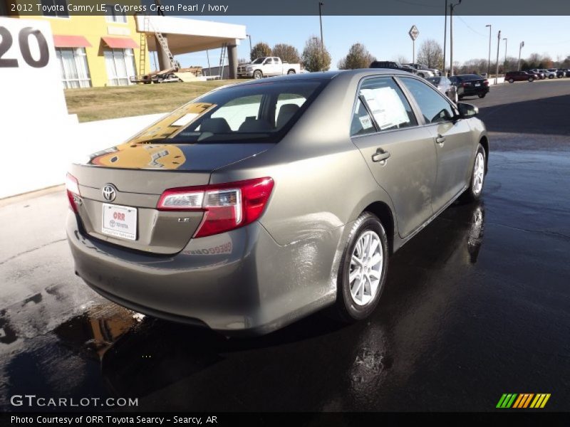 Cypress Green Pearl / Ivory 2012 Toyota Camry LE