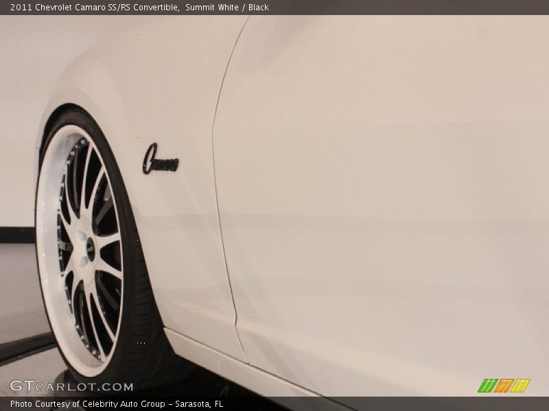 Summit White / Black 2011 Chevrolet Camaro SS/RS Convertible