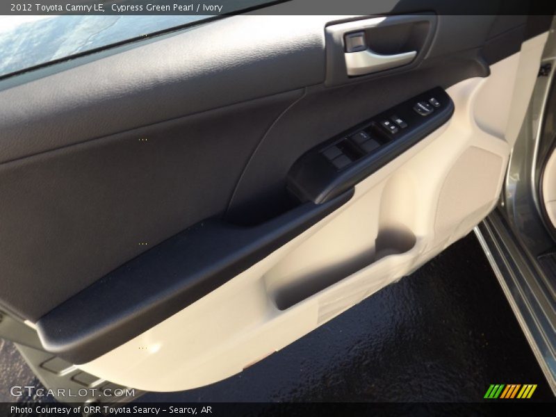 Cypress Green Pearl / Ivory 2012 Toyota Camry LE