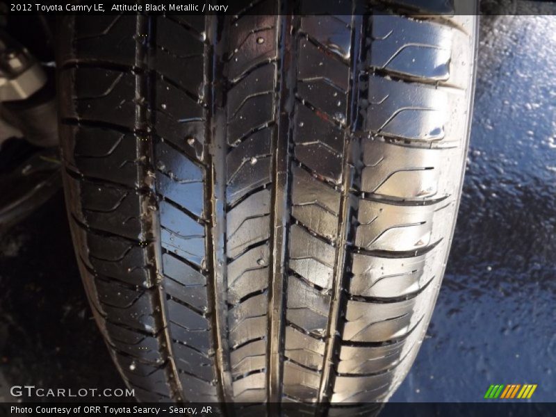 Attitude Black Metallic / Ivory 2012 Toyota Camry LE