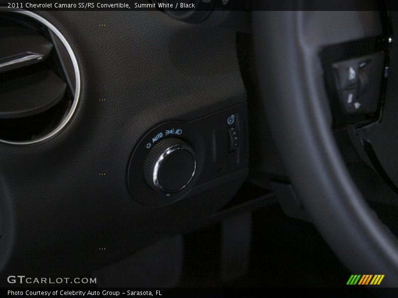 Summit White / Black 2011 Chevrolet Camaro SS/RS Convertible