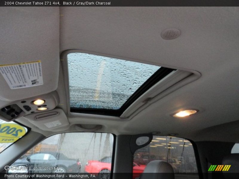 Black / Gray/Dark Charcoal 2004 Chevrolet Tahoe Z71 4x4