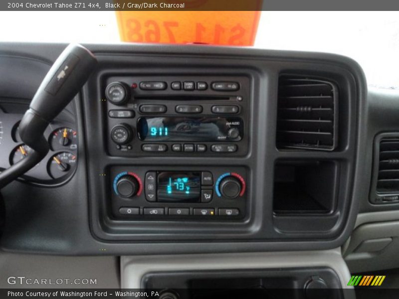 Black / Gray/Dark Charcoal 2004 Chevrolet Tahoe Z71 4x4