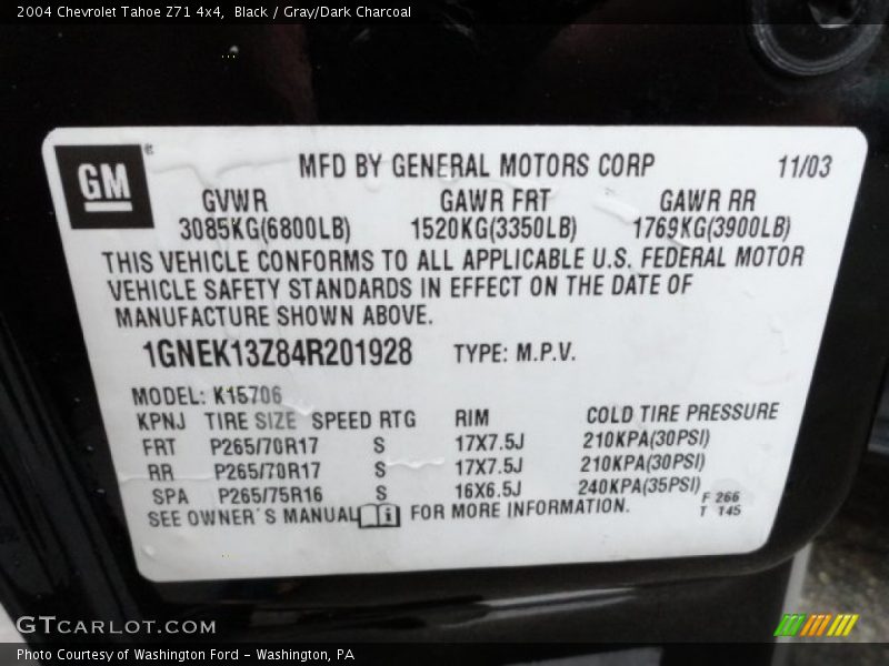 Black / Gray/Dark Charcoal 2004 Chevrolet Tahoe Z71 4x4