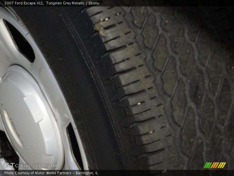 Tungsten Grey Metallic / Ebony 2007 Ford Escape XLS