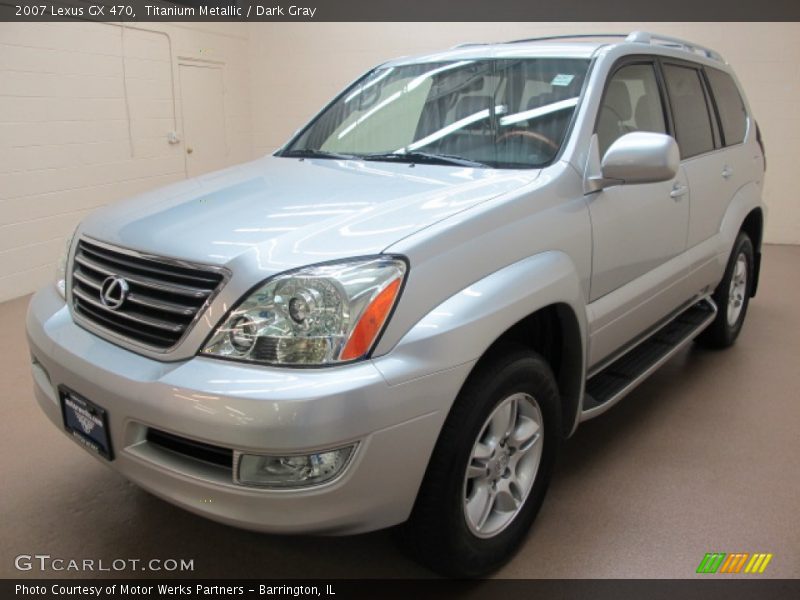 Front 3/4 View of 2007 GX 470