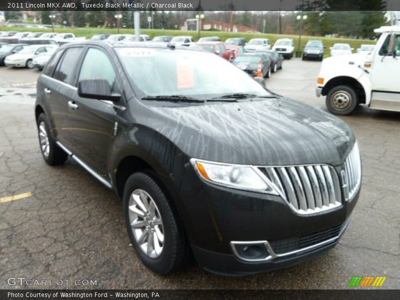 Tuxedo Black Metallic / Charcoal Black 2011 Lincoln MKX AWD
