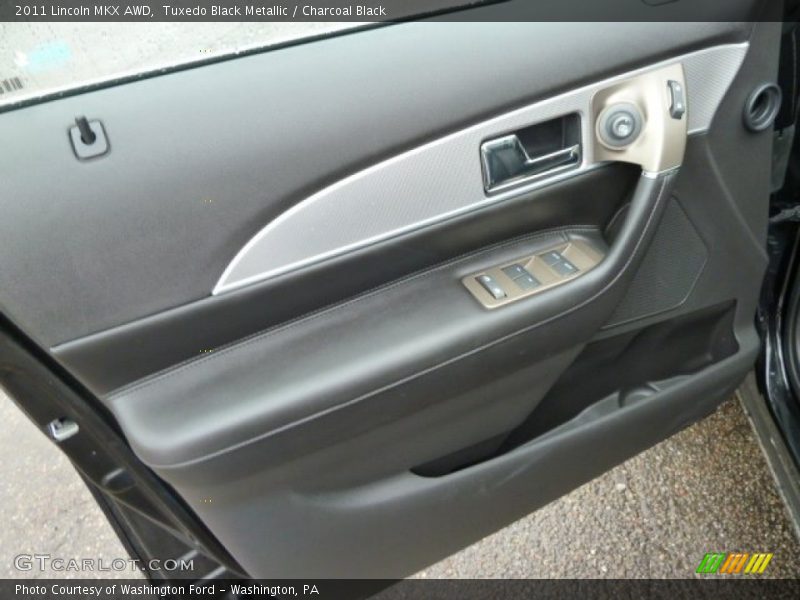 Tuxedo Black Metallic / Charcoal Black 2011 Lincoln MKX AWD