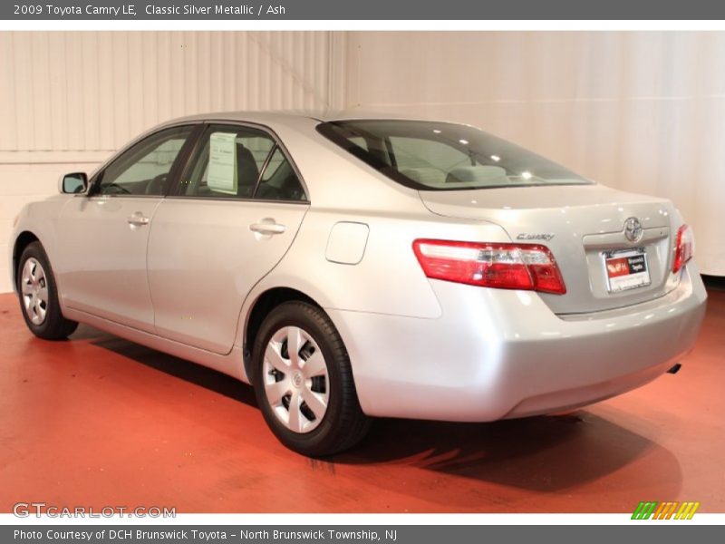 Classic Silver Metallic / Ash 2009 Toyota Camry LE