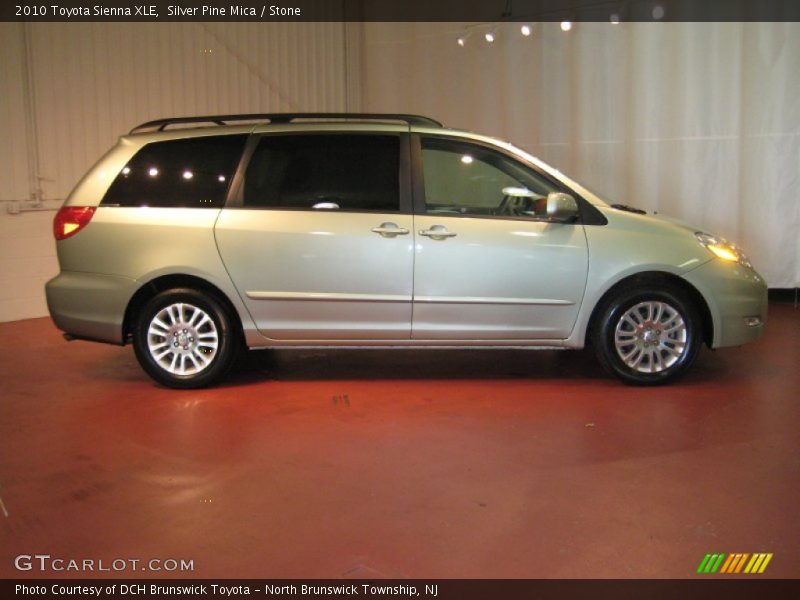 Silver Pine Mica / Stone 2010 Toyota Sienna XLE