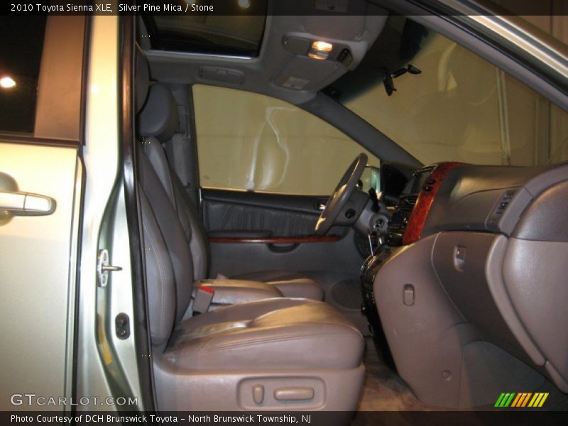 Silver Pine Mica / Stone 2010 Toyota Sienna XLE