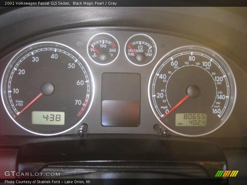 Black Magic Pearl / Gray 2001 Volkswagen Passat GLS Sedan