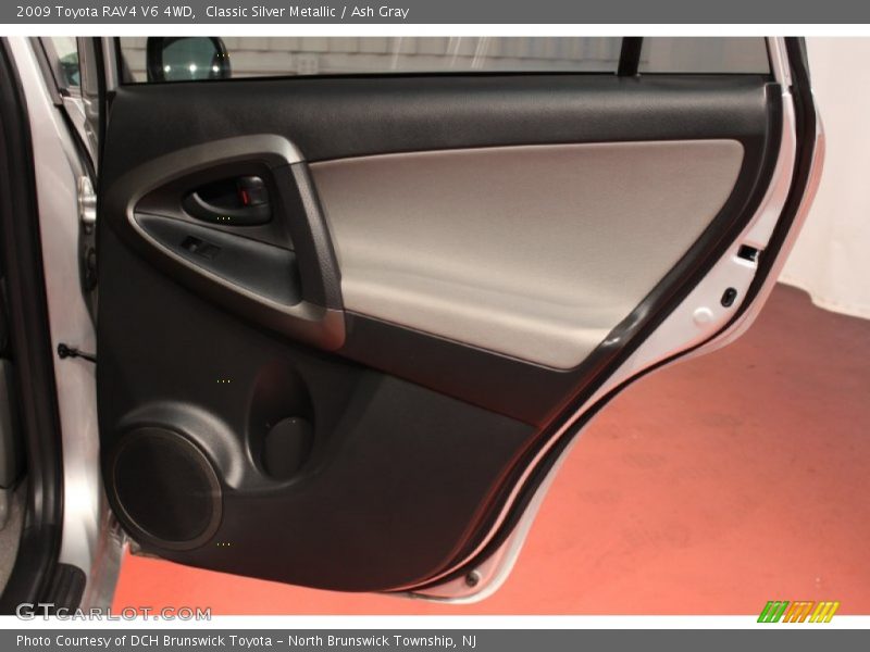 Classic Silver Metallic / Ash Gray 2009 Toyota RAV4 V6 4WD