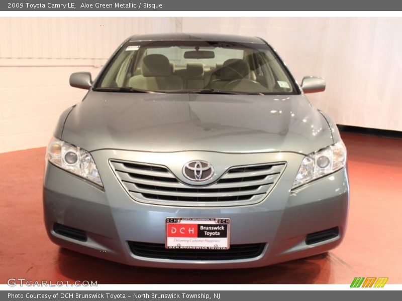 Aloe Green Metallic / Bisque 2009 Toyota Camry LE