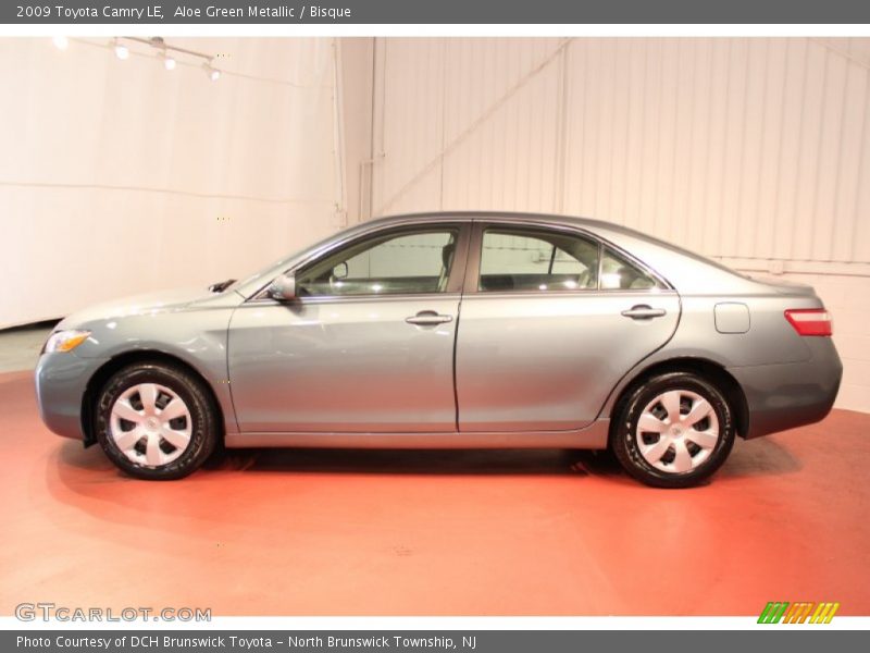 Aloe Green Metallic / Bisque 2009 Toyota Camry LE