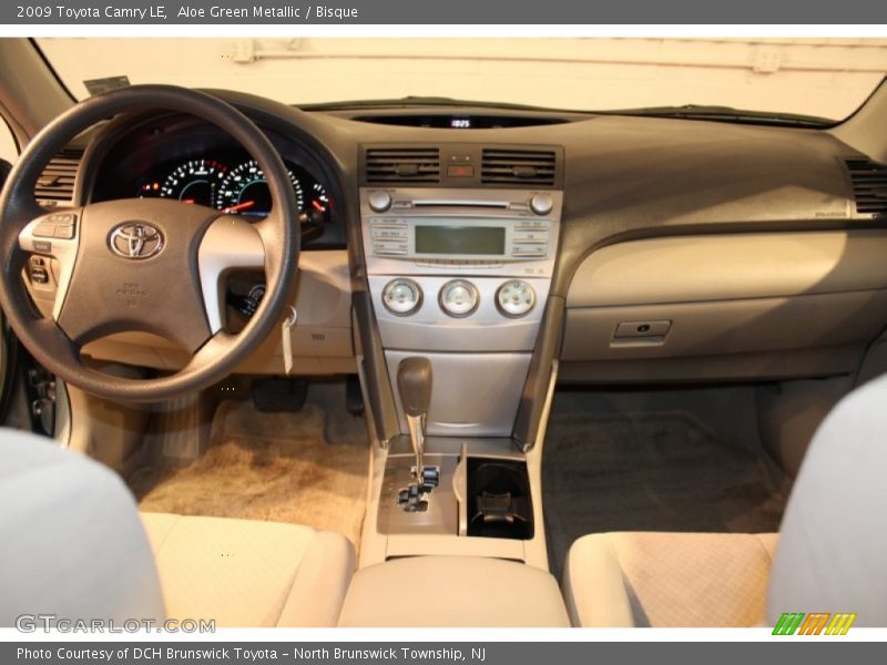 Aloe Green Metallic / Bisque 2009 Toyota Camry LE
