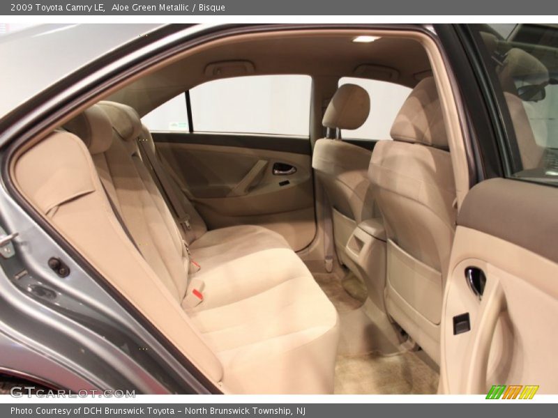 Aloe Green Metallic / Bisque 2009 Toyota Camry LE